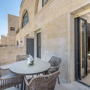 Next The Old - 5 Stars - David Village Jerusalem