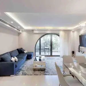 Luxury Legacy 3bd E *