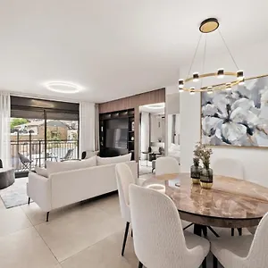 Luxury 3 Bdr In The Heart Of By Isrentals Jerusalem