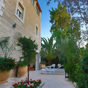Apartment Luxury Living