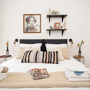 Sweet Ben Yehuda Inn *