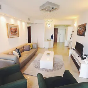 Apartment Art In Mamila - Parking Location 2 *