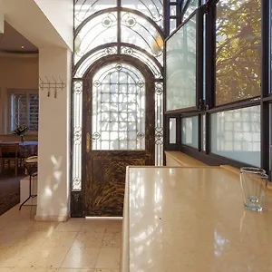 Apartment Colony - Emek Refaim *