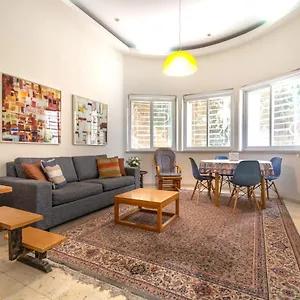 Colony - Emek Refaim