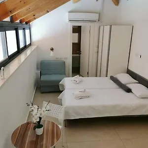 A Wonderful Studio6 Apt In The Center Of
