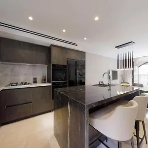 Legacy David Village Royal J 3bdrs Apartment