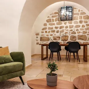 Cozy Heritage Apartment *