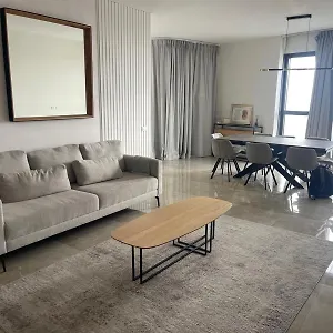 J Tower Luxury Apartment Jerusalem