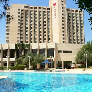 Hotel Ramada By Wyndham 2*