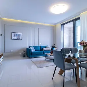 Apartment Magical 2br/parking With Amazing View, Center *