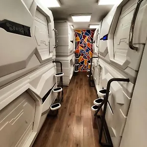 Capsule & Space-x * Jeruzsálem